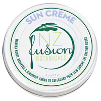 Sun Crème with Manuka Honey, Harakeke and Kiwifruit